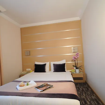 Sv Bussiness Taksim Otel 4*